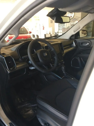 Imagen 14 de 25 de Fiat Toro 2.0 350 Multijet Freedom 4x4 At