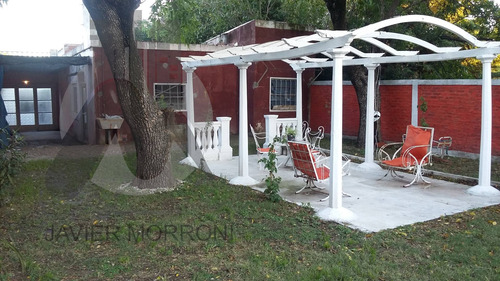 Imagen 19 de 21 de Casa Sobre Lote Propio De 370 M2, 3 Amb, A Refaccionar