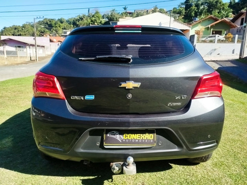Chevrolet Onix HATCH LT 1.4 8V FlexPower 5p Mec.