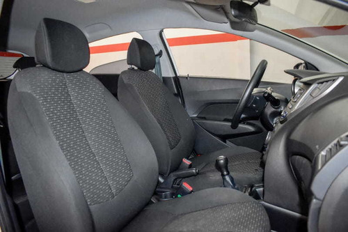 Imagem 9 de 14 de Hyundai Hb20 Unique 1.0 Flex 12v Mec