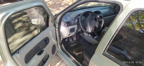 Renault Clio 1.6 Expression 2005
