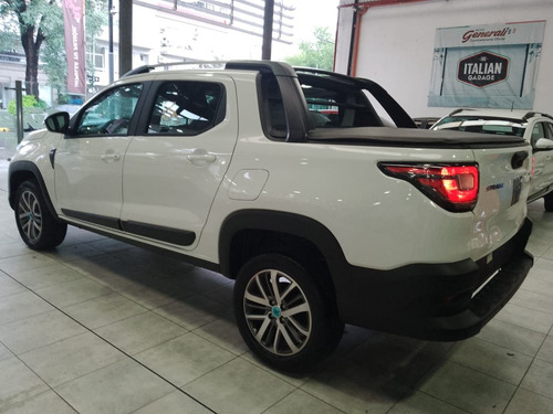 Fiat Strada 1.3 Volcano Cvt
