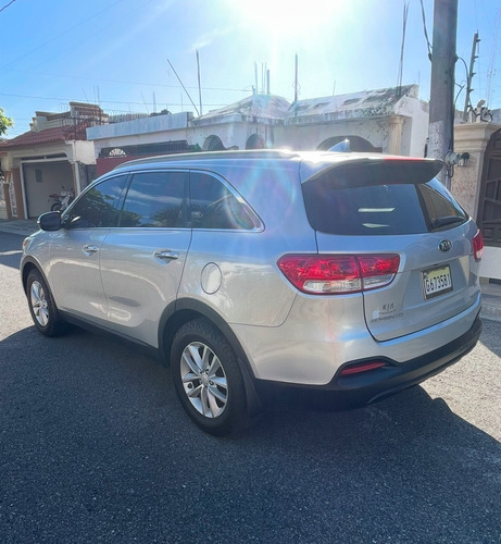 Kia Sorento Lx 2016 Clean Carfax