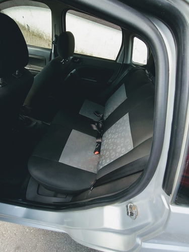 Imagem 9 de 13 de Ford Fiesta 1.0 Rocam Hatch 8v 2013