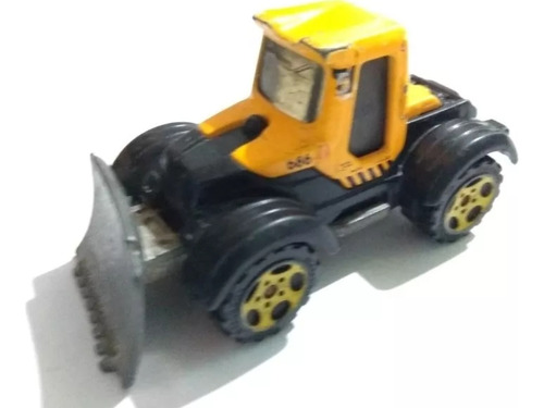 Matchbox 30 Tractor Plow - Yellow 2006 Ice Plow 