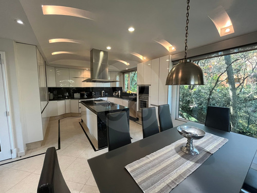 Casa En Venta En Hacienda De Valle Escondido