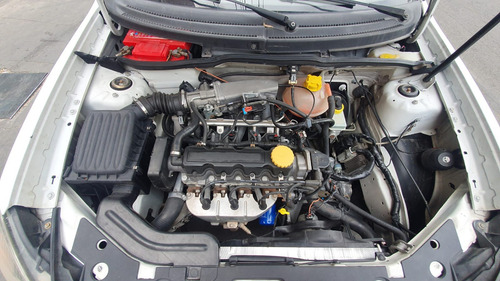 Chevrolet Chevy 1.6 3p Paq D Mt