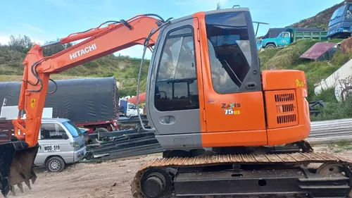 Excavadora Hitachi Zx75us-a 2007