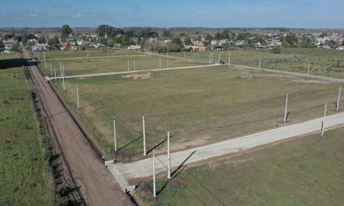 Imagen 11 de 30 de Lote En Venta En Sicardi | 13 Bis Y 660 (los Fresnos) Manzana 213 (300 M2)
