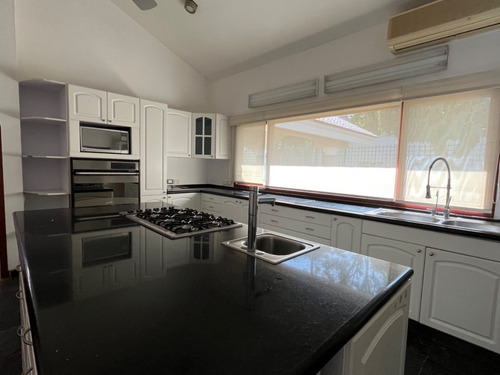Imagen 7 de 30 de Casa En Venta/renta Con Terreno De 2,600 M2 Con Entrada Dire