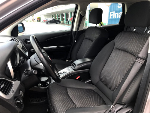 Fiat Freemont 2.4 Emotion 16v Gasolina 4p Automático