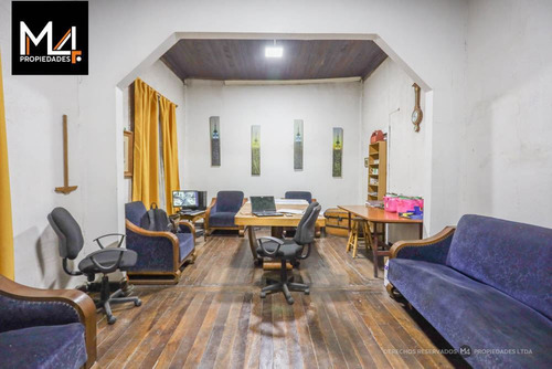 Casa En Venta De 1 Dorm. En Lo Espejo