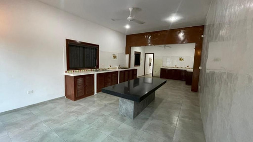 Casa En Venta Estilo Campestre A 10 Min De Merida