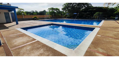 En Venta Apartamento 57m2 Flamingo Suites Higuerote 1844