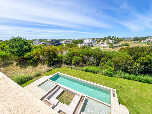 Casa Venta Piscina Ecuestre Costa Esmeralda