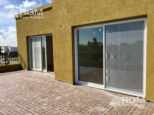 Imagen 2 de 14 de Casa En Venta Nordelta Barrio Castaños
