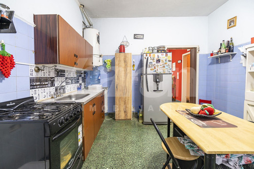 Casa En Venta En Banfield