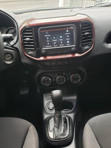 Imagem 9 de 15 de Fiat Toro 1.8 16v Evo Flex Freedom At6