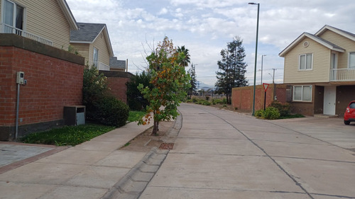 Arriendo Excelente Propiedad En Hacienda Limay