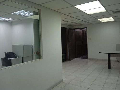 Oficina / Alquiler / Avenida Casanova / 38 M2