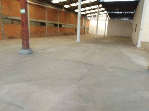 Slp Sur 30,138 Ft2 Bodegas Sinergia Sindir 11 Lr 131123