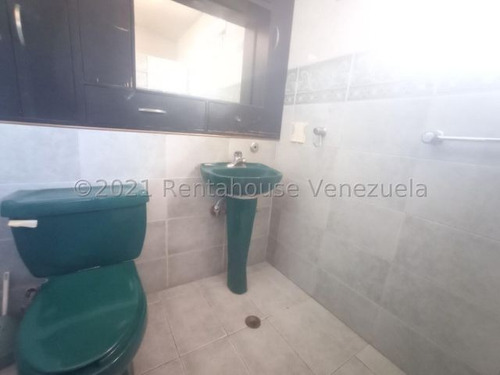 Imagen 14 de 24 de Julio Latouche Rentahouse Vende Casa En Trigal Centro Valencia 22-10212