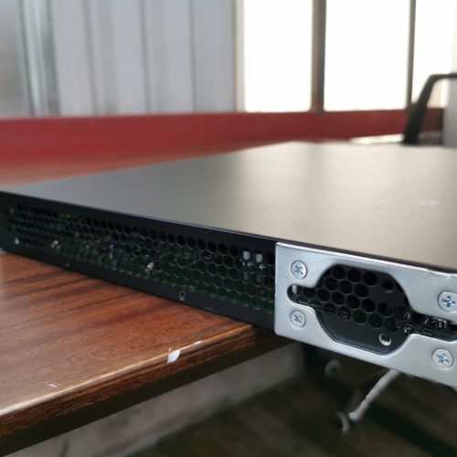 Switch Hewlett Packard Enterprise Jl386a Serie 1920s (Usado)
