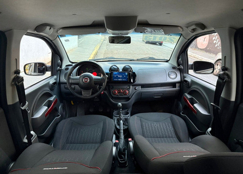 Fiat Uno 1.4 Sporting Flex 5p