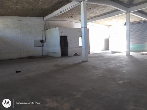 Imagen 3 de 7 de Bodega Comercial En Renta Floresta