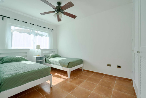 Remodelado Apartamento De Oportunidad En Venta En Cocotal