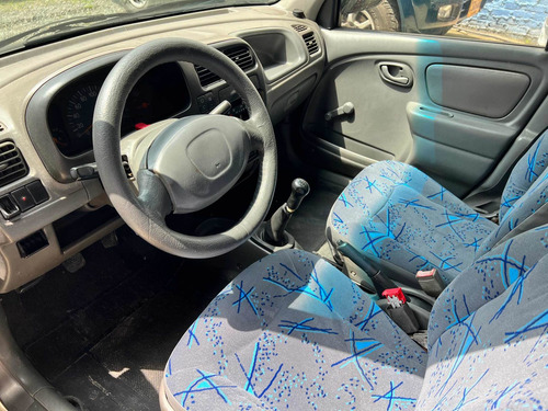 Imagen 9 de 12 de Chevrolet Alto 2001 1.0l