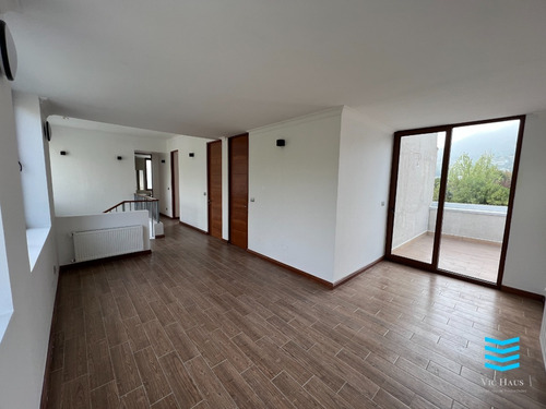 Imagen 15 de 30 de Gran Casa Moderna Nueva Con Amplios Espacios En La Reseva