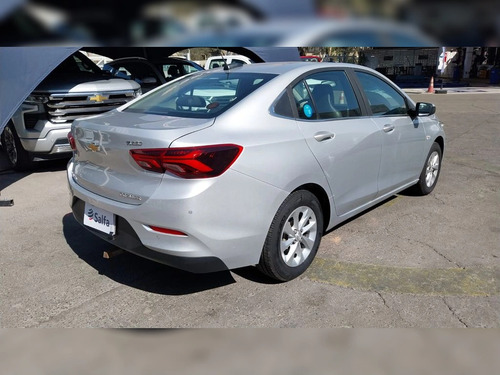 Chevrolet Onix 1.0T PREMIER SEDAN AT 4P