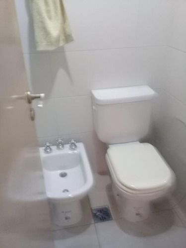 Imagen 15 de 18 de En Venta. Dpto. 3 Amb. Con Cochera - Vista Al Golf