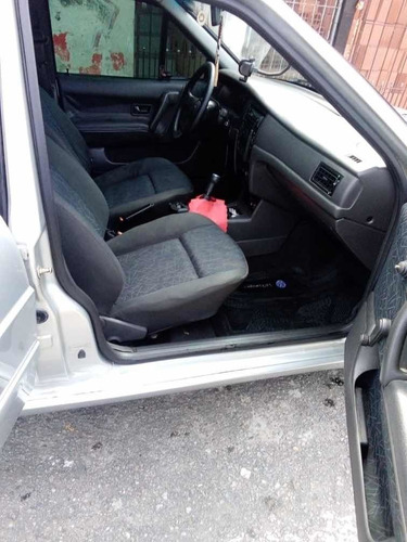 Volkswagen Santana Evidence