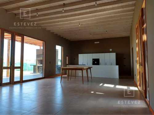 Casa Estilo Campo En Barrio Cerrado San Matias Area 4 Con Vista A Campo Con Caballos