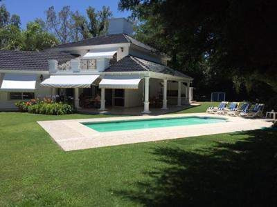 Imagen 6 de 17 de Venta Country Las Delicias - Casa 3 Dormitorios-escritorio