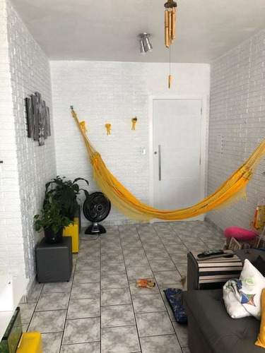 Imagem 2 de 6 de Apto 2 Dorm Bairro Pauliceia -sbc - Mv6246