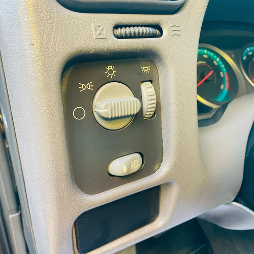 Chevrolet S10 2.4 Executive Cab. Dupla 4x2 Flexpower 4p