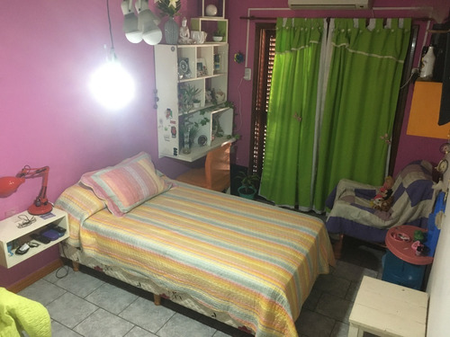 Imagen 24 de 29 de Casa Tipo Chalets Muy Cómoda En Lomas De Zamora Oeste