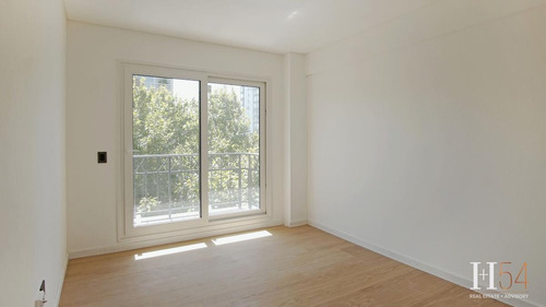 Imagen 19 de 30 de Espectacular Piso De 5 Ambientes Con Balcones Aterrazados!