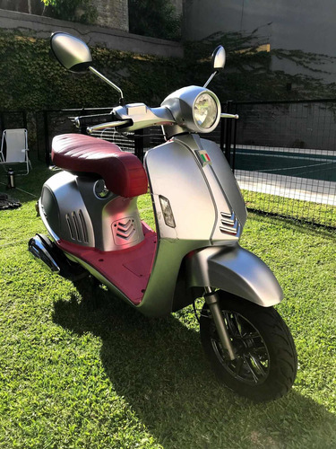 Zanell Exclusive Prima 150 Cc Scooter