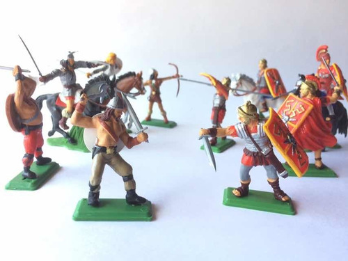 Soldados Romanos Y Vikingos 3 Soldaditos De Plástico
