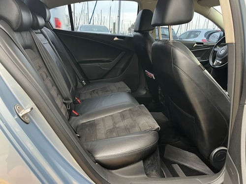 Volkswagen Passat 3.2 V6 Fsi Highline Wood Lla Le Mans