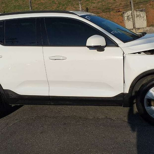 Imagem 11 de 11 de Volvo Xc40 Suv