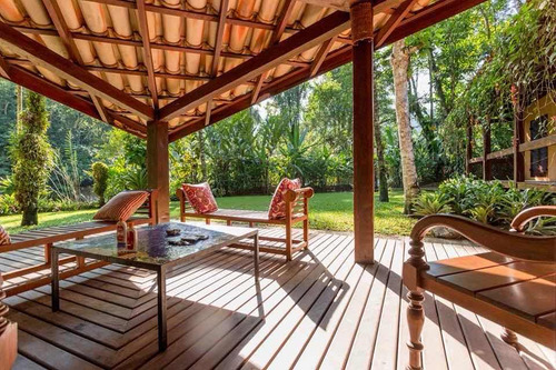 Casa No Sertão De Praia Boiçucanga