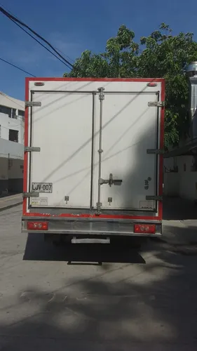 Vehículo De Carga Con Termoking Con Capacidad De 2 Toneladas