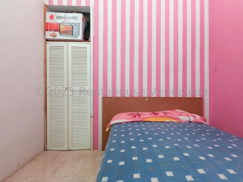 Imagen 23 de 30 de Casas Venta Avenida La Montañita Uno De Los Mejores Urbanismos De Cabudare Lara