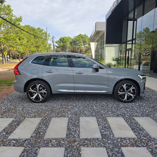 Volvo Xc60 Recharge 2.0 T8 Plus At Awd