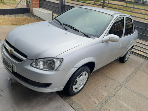 Imagen 4 de 15 de Chevrolet Corsa Classic